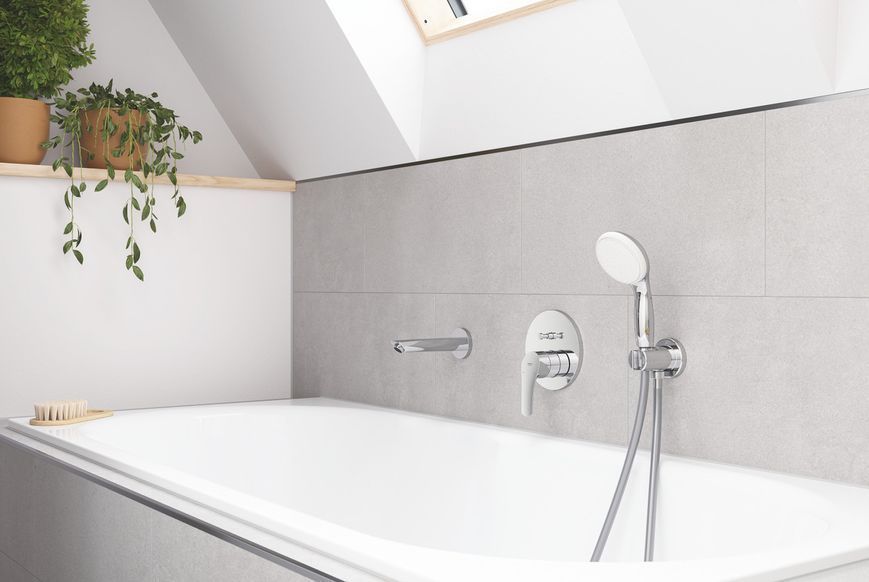 Душова система прихованого монтажу Grohe Eurosmart New Tempesta 250, хромований змішувач (UA26416SC3) UA26416SC3 фото